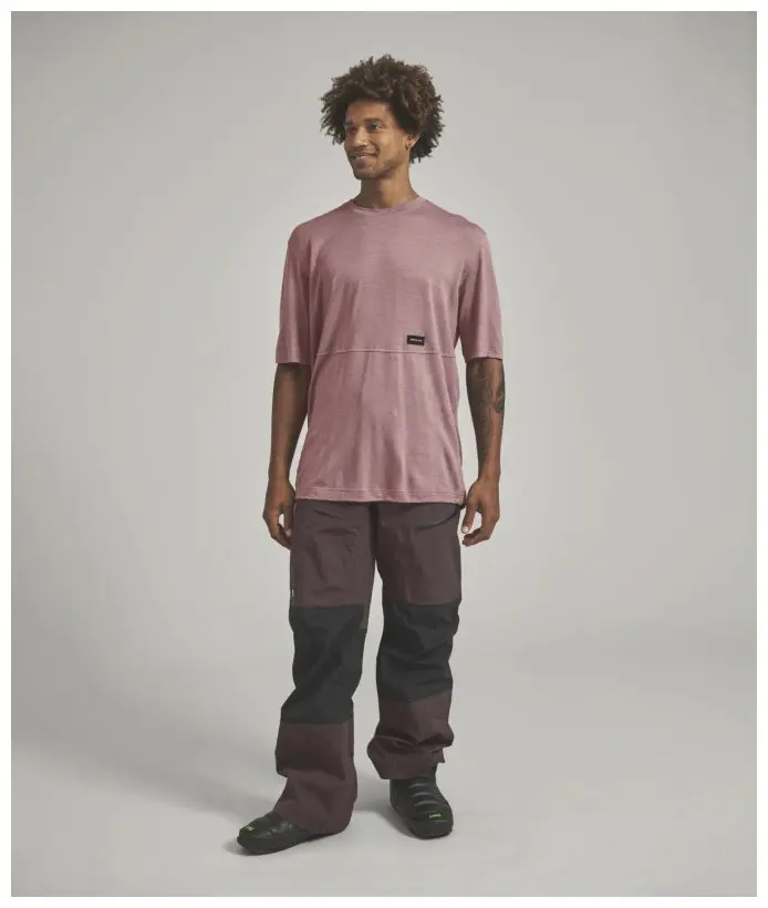 372295-83080-185_MERINO_PATCH_TS_M-D-01.jpg 185 Merino Patch TS M