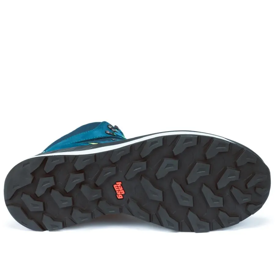 500330_597666_019.jpg Bluecliff ES