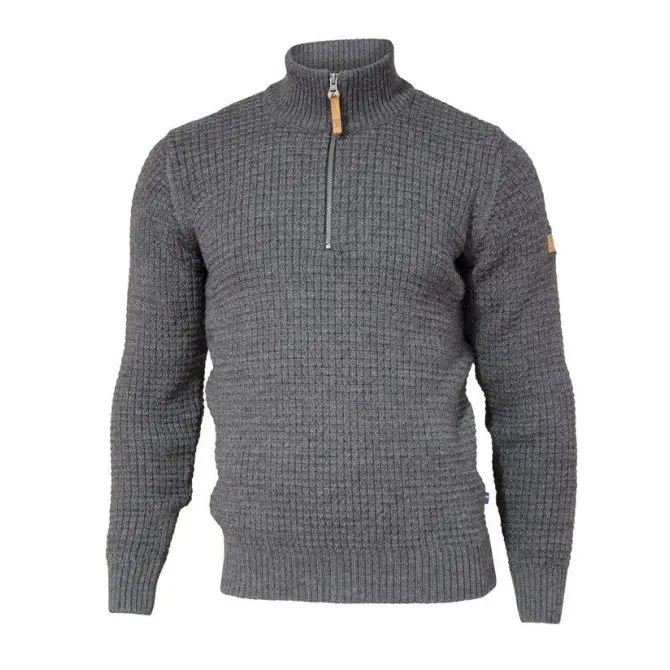Moritz Half Zip