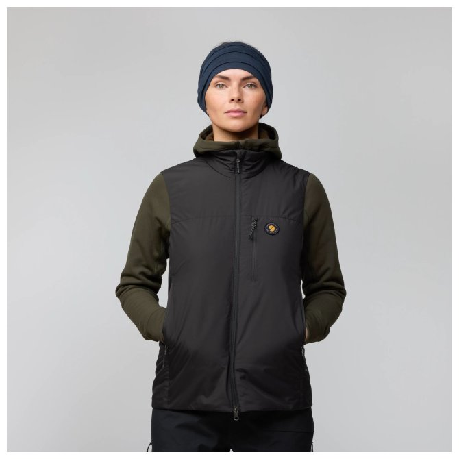 Bergtagen_60_Insulation_Vest_W_14500157-550_C_MODEL_0458.jpg Bergtagen 60 Insulation Vest W