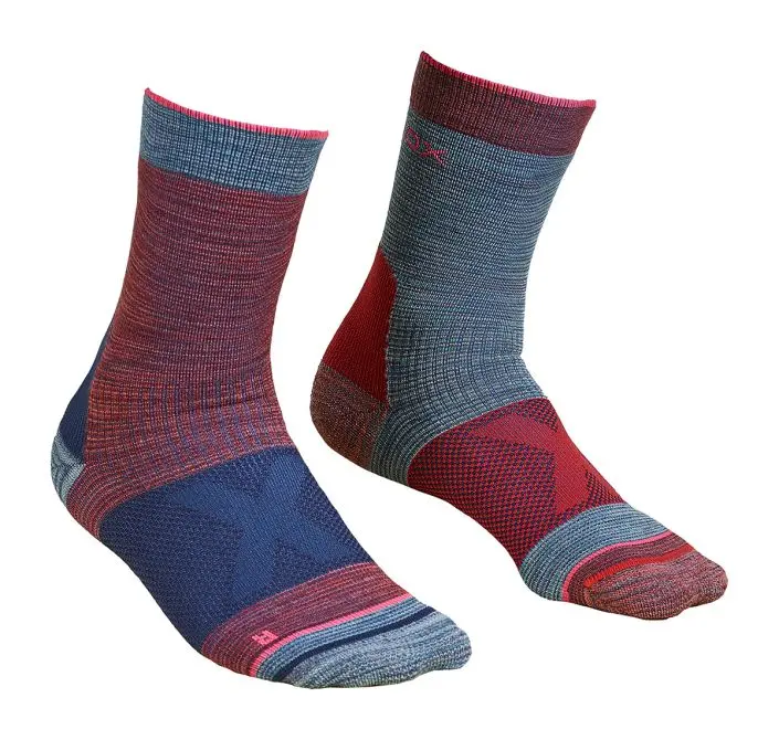 Farbe: hot coral - Alpinist Mid Socks W