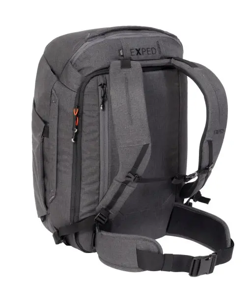 Cruiser_35_back_7640445453547.jpg Cruiser 35