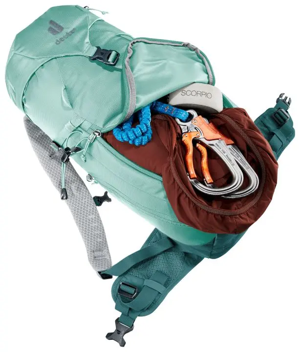 3440024-1377-Trail16SL_glacier_deepsea-D-10.jpg Trail 16 SL