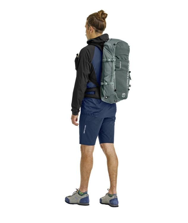 349282-48563-TRAVERSE_30-M-04.jpg Traverse 30