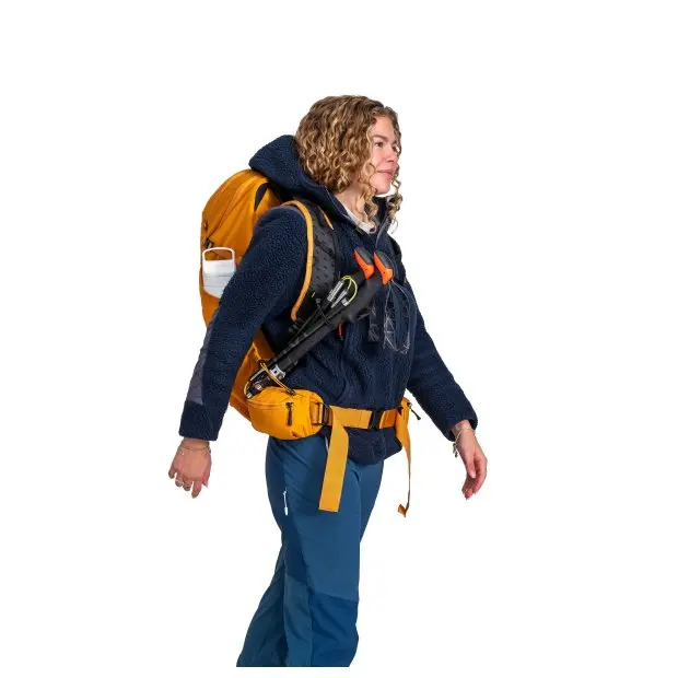 skyline-30-45-trekking-pole-carry-system.jpg Skyline 45