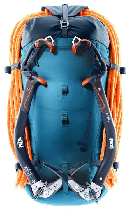 3361323-1382-Guide30_wave_ink-D-13.jpg Guide 30