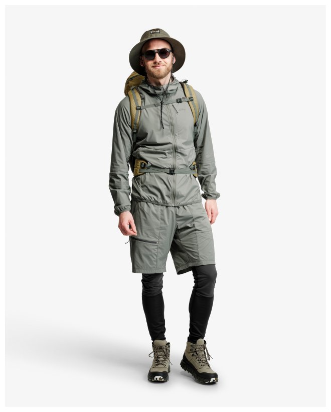 Tived Light Windbreaker Shorts M