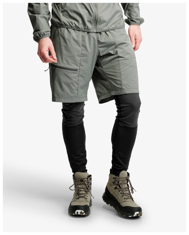 Tived Light Windbreaker Shorts M