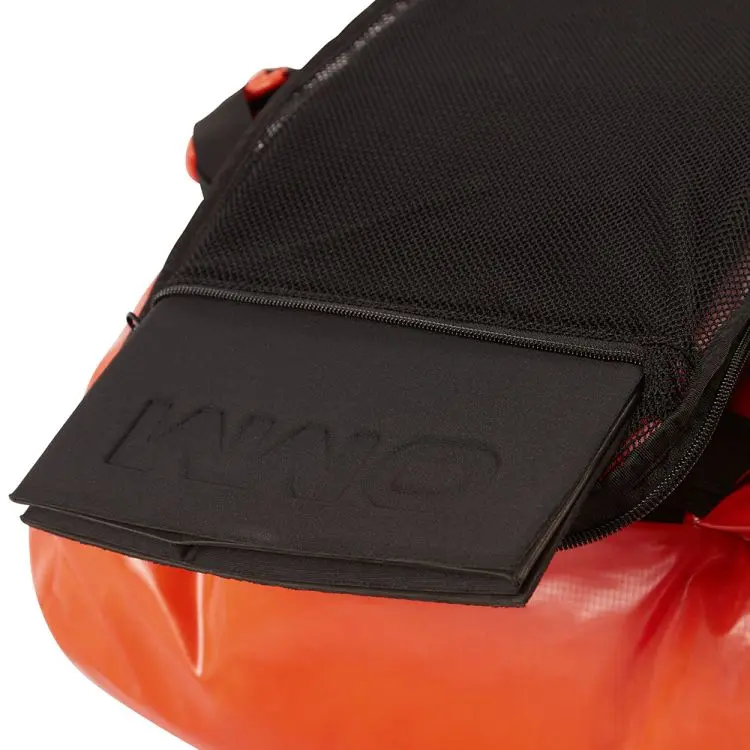 source221384.jpg RaceBase 70