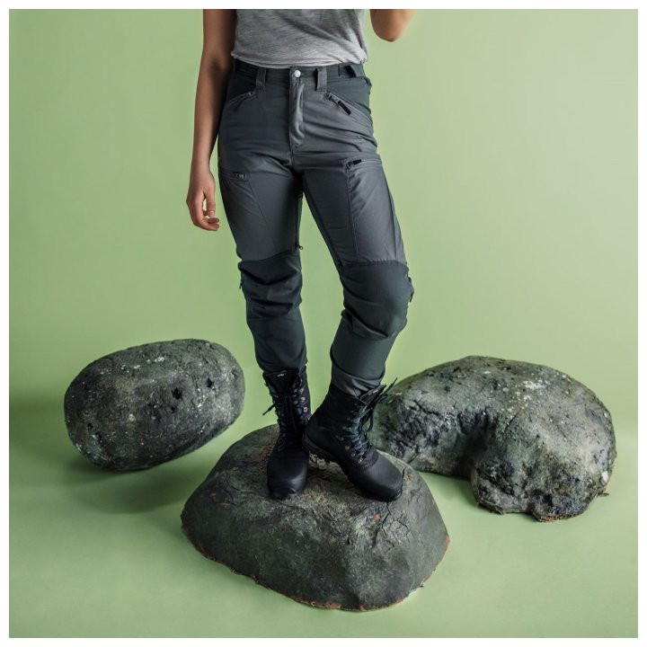 Makke High Waist Curved Pant