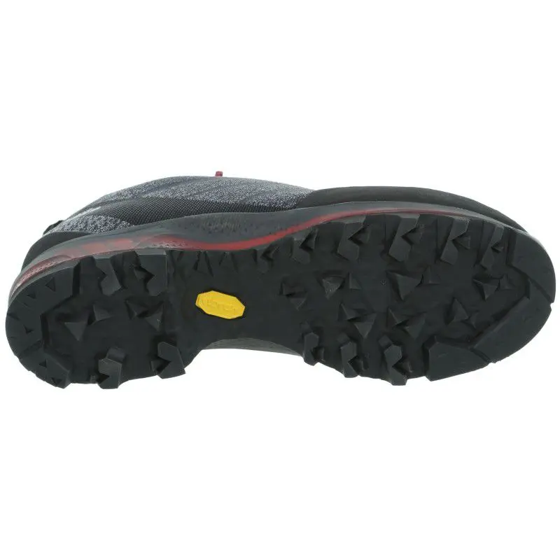 source995237.jpg Ferrata Low GTX