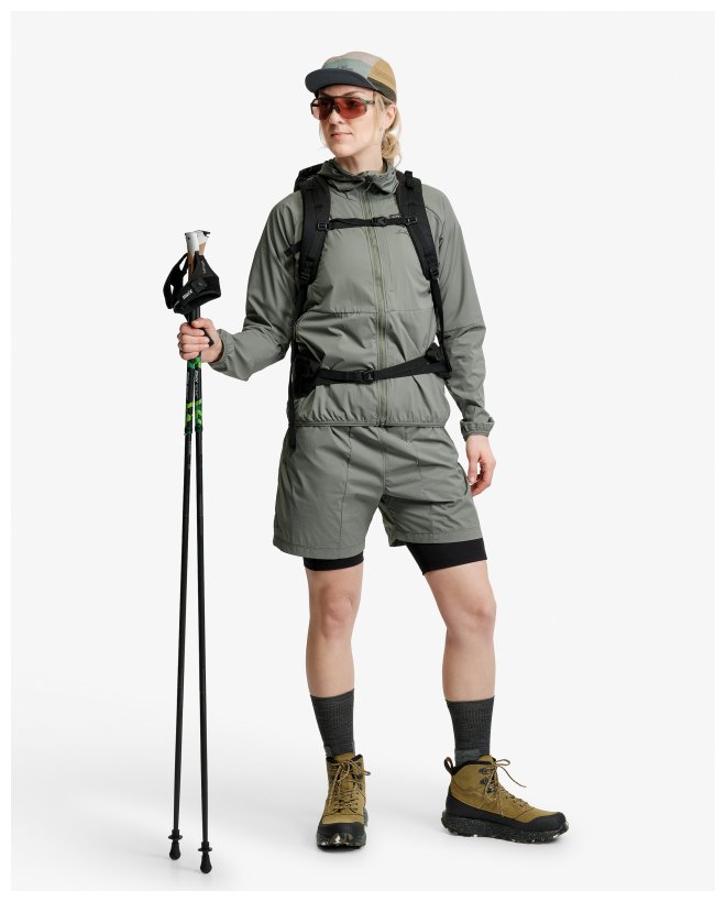 Tived Light Windbreaker Shorts W