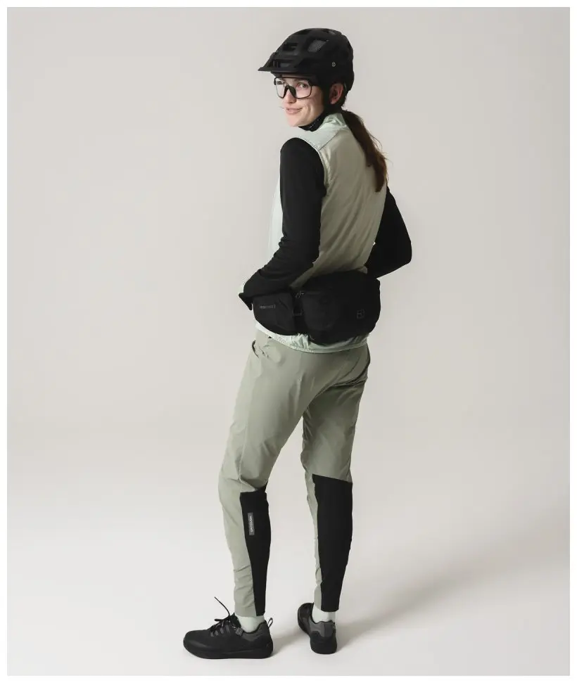 Sequence Free Pants W
