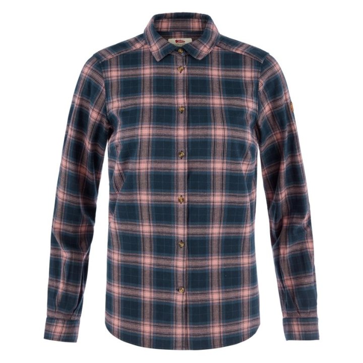 Ovik_Classic_Flannel_Shirt_W_14600302-555-300_A_MAIN.jpg Övik Classic Flannel Shirt W