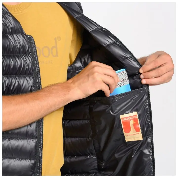 Shadow V-Neck - 6.jpg Shadow V-Neck