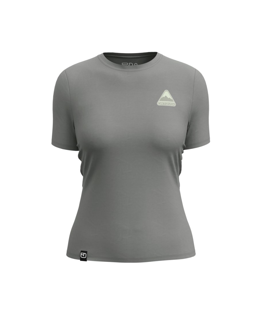 399210-88304-63601-140_Cool_Triangle_TS_W_dark_sage-B-01.jpg 140 Cool Triangle TS W