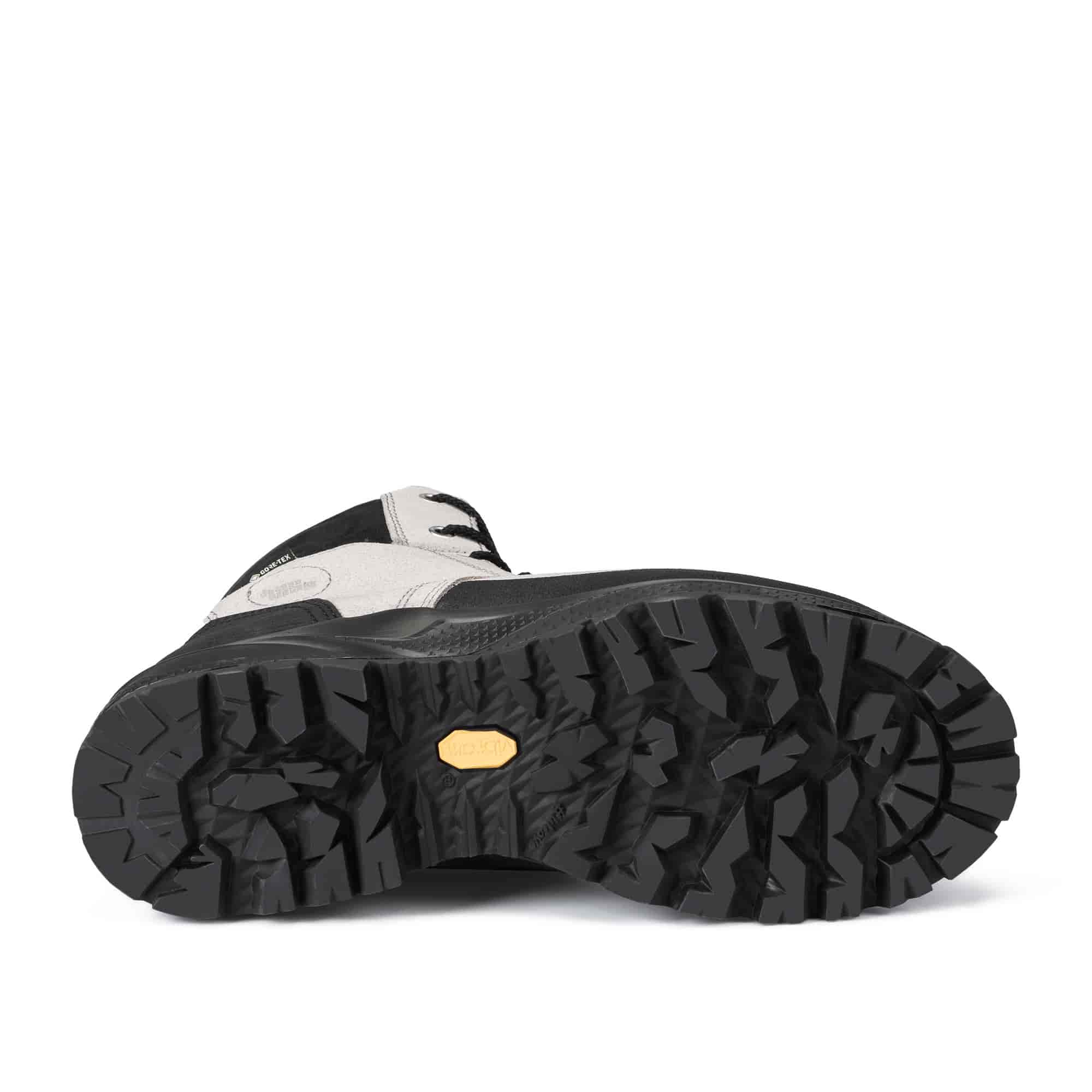 600700_105012_019.jpg Anvik II GTX