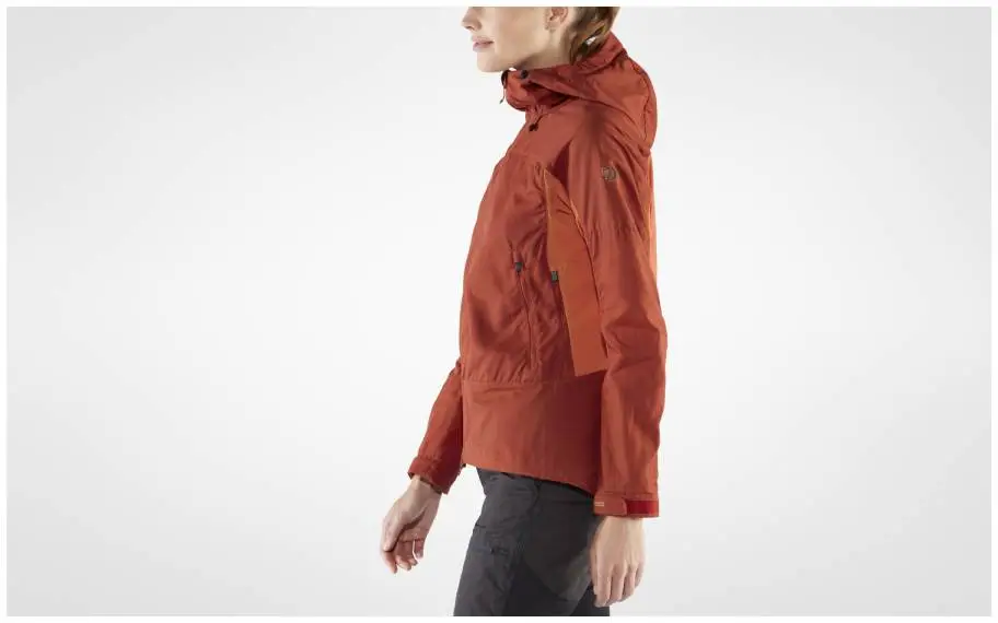 Abisko_Lite_Trekking_Jacket_W_86131-321-333_E_MODEL_FJR.jpg Abisko Lite Trekking Jacket W