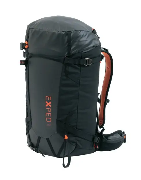 Couloir_40_black_7640445456517.jpg Couloir 40