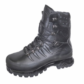 Kampfschuh schwer